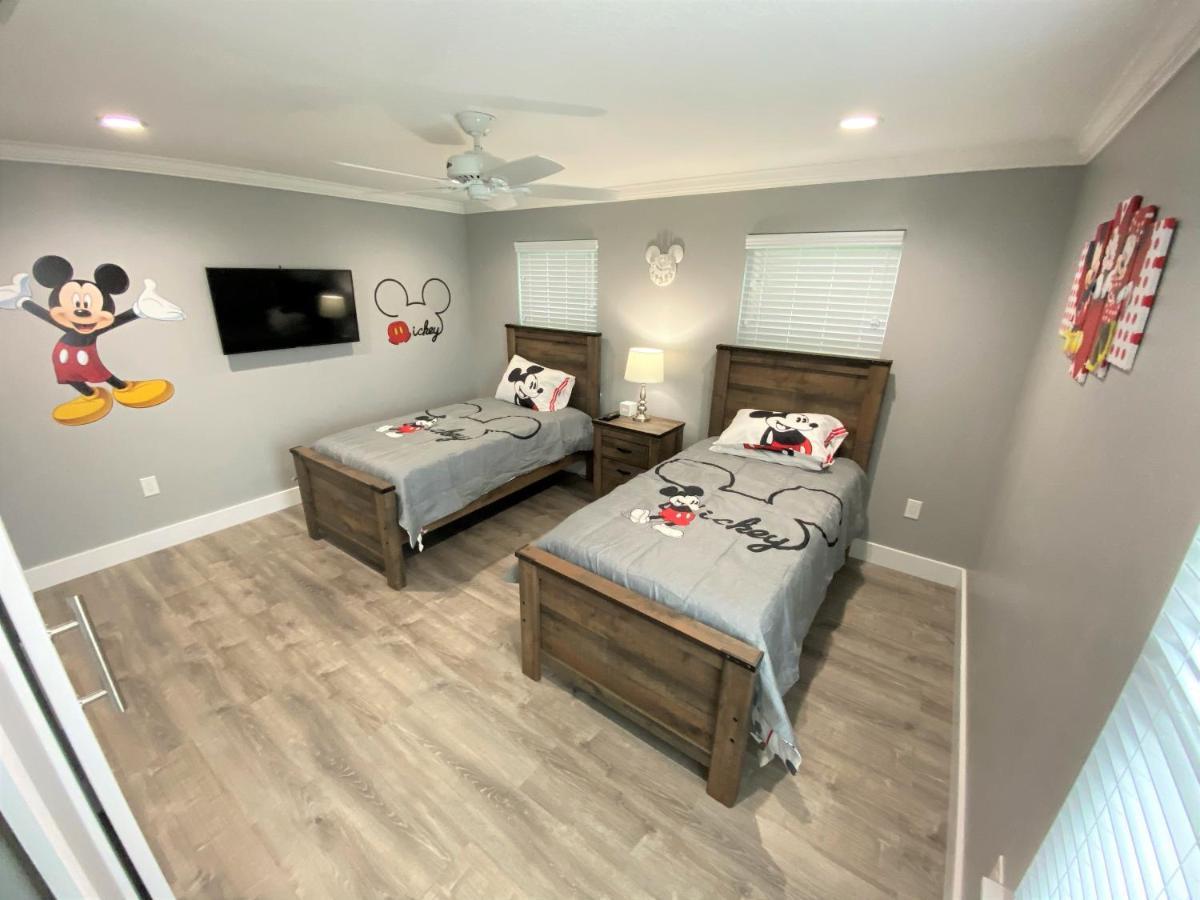 Mickeys Pearl - Phenomenal 7Br With 4 Master Suites Privacy Pool & Hot Tub Gas Bbq - 2 Miles To Disney Orlando Ngoại thất bức ảnh