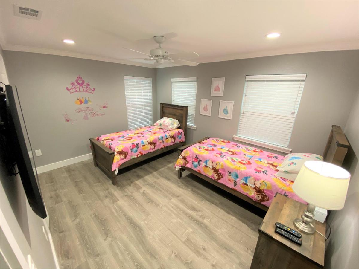 Mickeys Pearl - Phenomenal 7Br With 4 Master Suites Privacy Pool & Hot Tub Gas Bbq - 2 Miles To Disney Orlando Ngoại thất bức ảnh