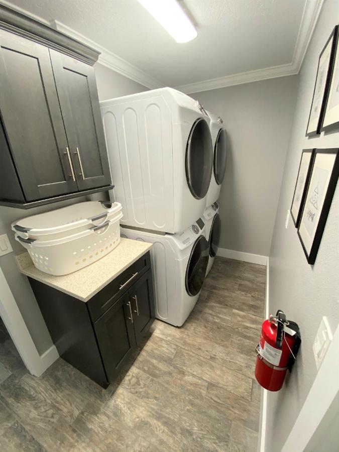 Mickeys Pearl - Phenomenal 7Br With 4 Master Suites Privacy Pool & Hot Tub Gas Bbq - 2 Miles To Disney Orlando Ngoại thất bức ảnh